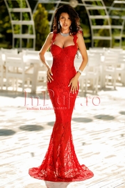 rochii de nunta lungi tip sirena